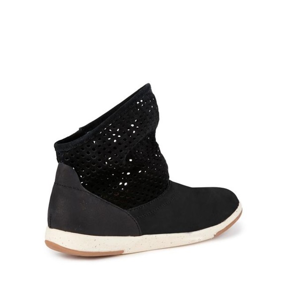 • EMU Australia • Numeralla Ankle Bootie - Picture 2 of 8